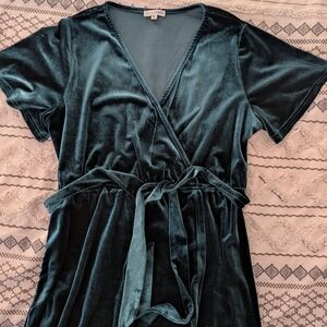 Baltic Born Nadine Velvet Midi Dress Green